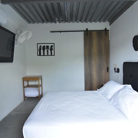 Yuluka Hostel Apulo Buitenkant foto