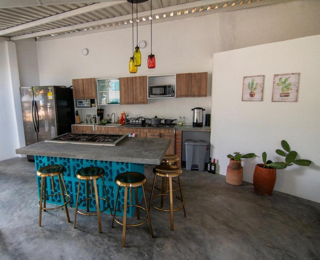 Yuluka Hostel Apulo Buitenkant foto