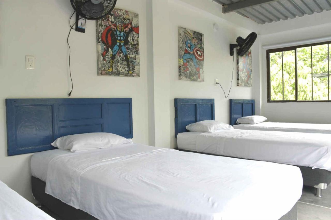 Yuluka Hostel Apulo Buitenkant foto
