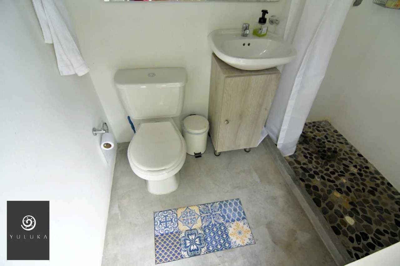 Yuluka Hostel Apulo Buitenkant foto