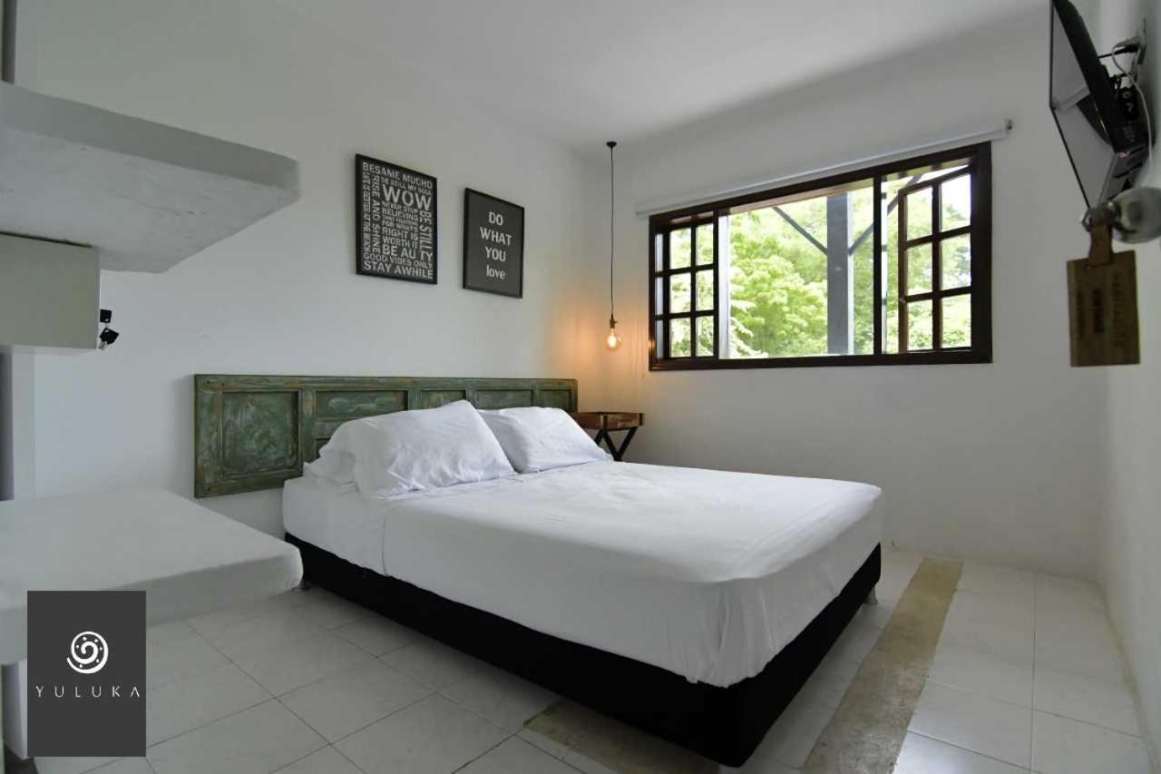 Yuluka Hostel Apulo Buitenkant foto