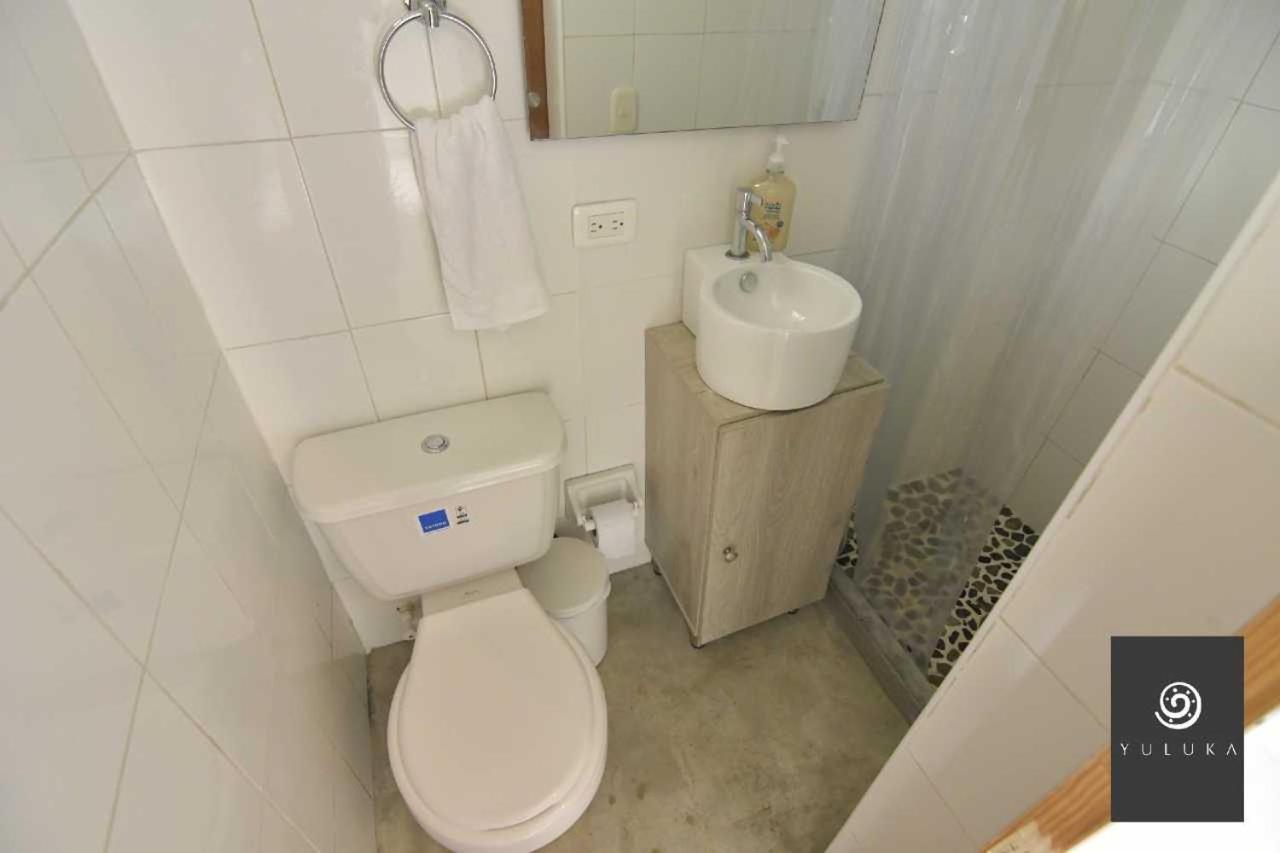 Yuluka Hostel Apulo Buitenkant foto
