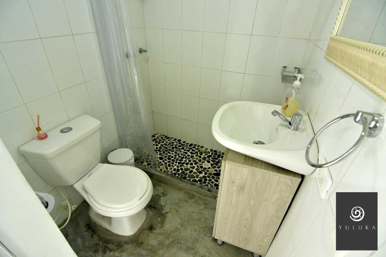 Yuluka Hostel Apulo Buitenkant foto