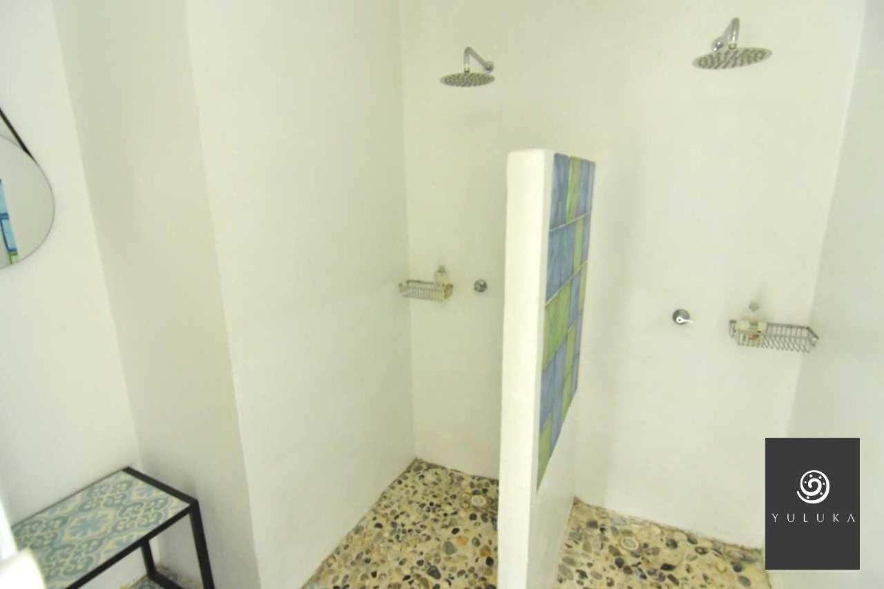 Yuluka Hostel Apulo Buitenkant foto