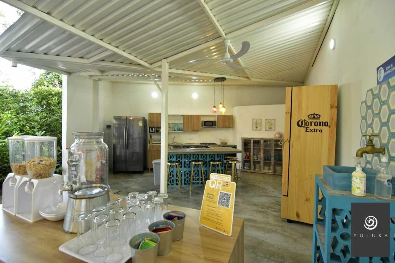 Yuluka Hostel Apulo Buitenkant foto
