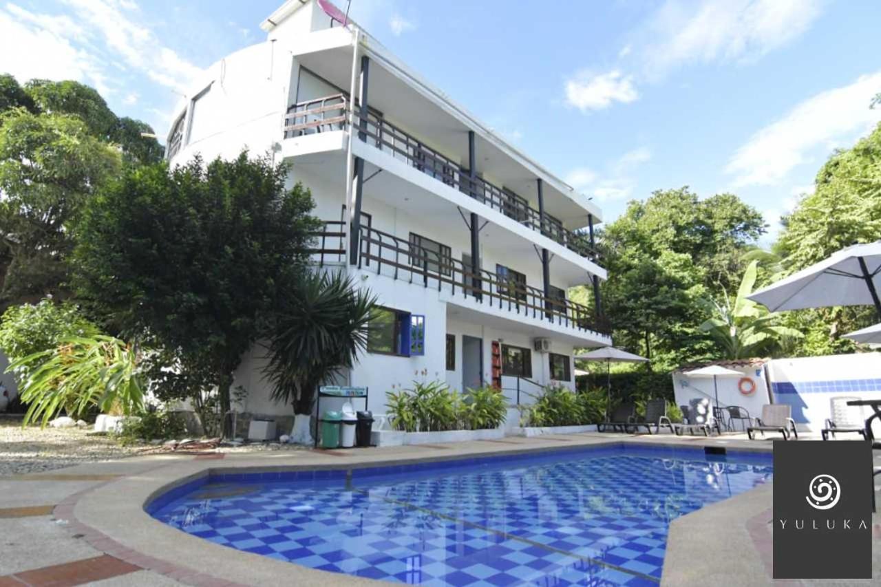 Yuluka Hostel Apulo Buitenkant foto