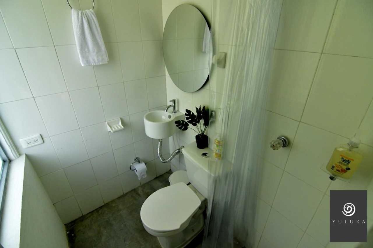 Yuluka Hostel Apulo Buitenkant foto
