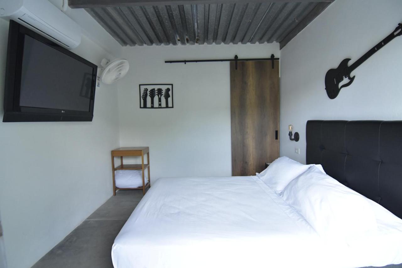 Yuluka Hostel Apulo Buitenkant foto